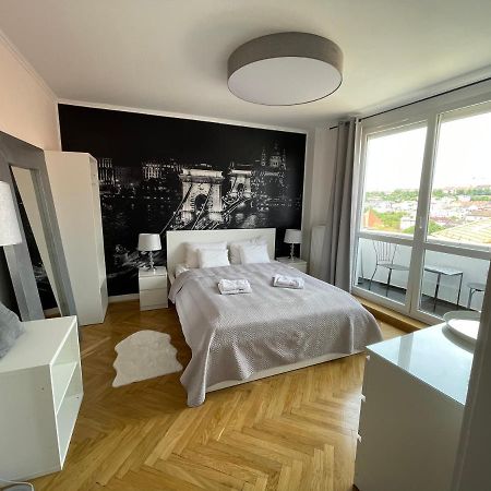 Budacastle Panoramic Luxurious Family Apt, Free Parking Included บูดาเปสต์ ภายนอก รูปภาพ