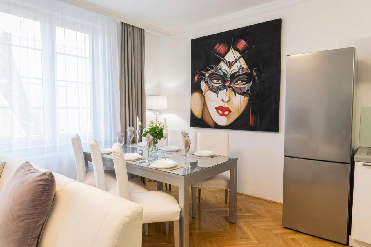 Budacastle Panoramic Luxurious Family Apt, Free Parking Included บูดาเปสต์ ภายนอก รูปภาพ
