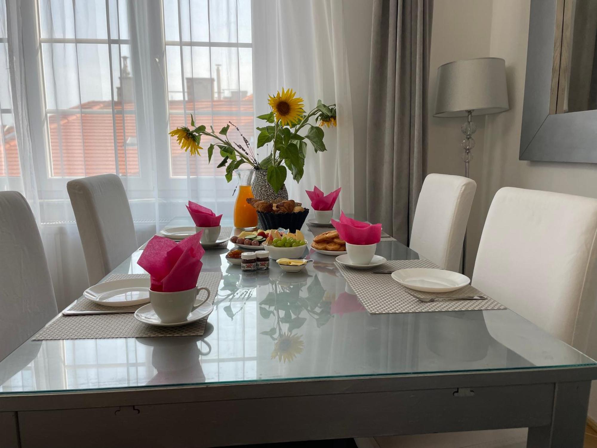 Budacastle Panoramic Luxurious Family Apt, Free Parking Included บูดาเปสต์ ภายนอก รูปภาพ